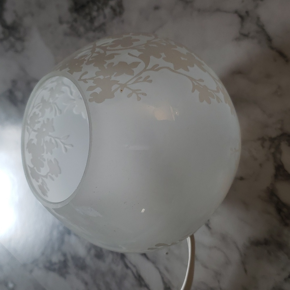 White Frosted Glass Table Lamp IKEA Knubbig 4.5"